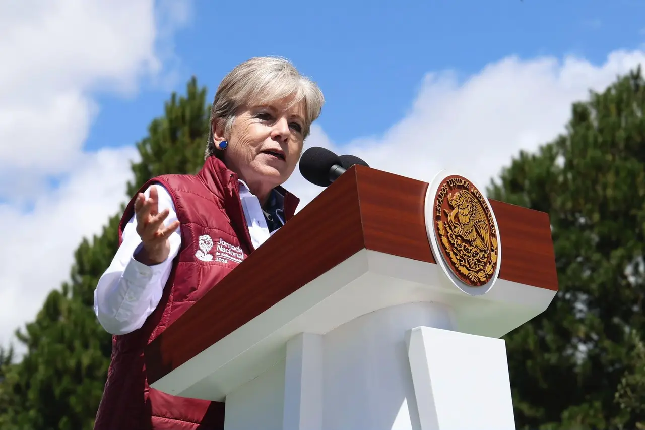 "Nueva ley ambiental busca mejorar coordinación entre gobiernos": Bárcena