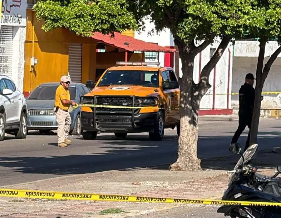Atacan a balazos a Óscar Osuna Tirado, titular de Protección Civil de Mazatlán; iba a reunión de seguridad