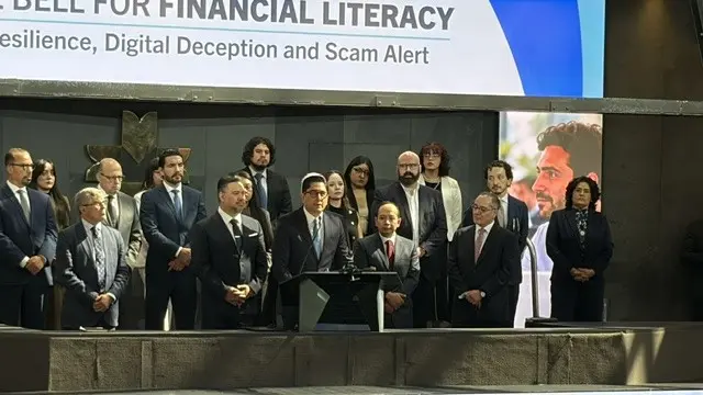 Omar Mejía Castelazo, subgobernador del Banco de México, durante el evento de Educación Financiera en la Bolsa Mexicana de Valores