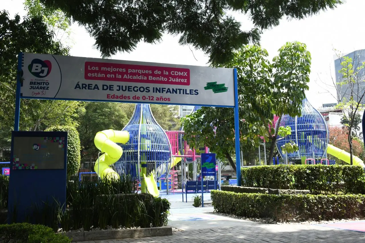 Remodelan el Parque Alfonso Esparza Oteo en la colonia Nápoles