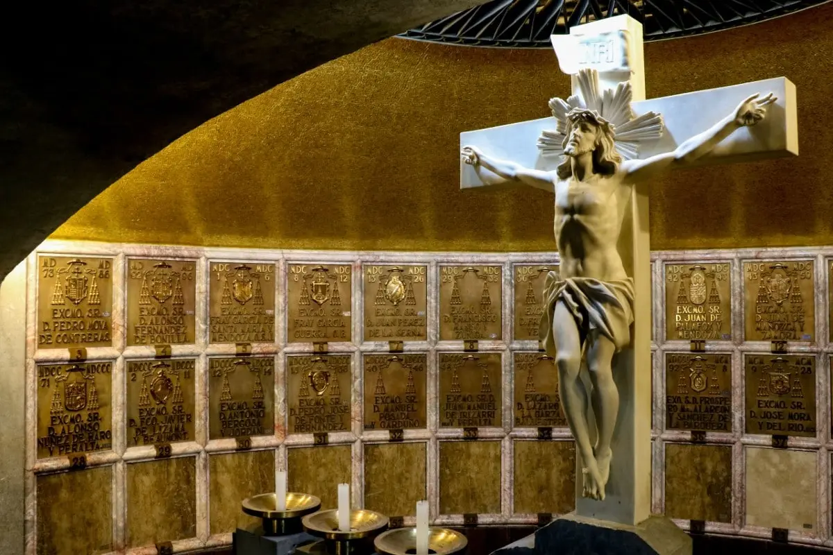 Catedral Metropolitana anuncia recorridos nocturnos por Día de Muertos | FOTO DESDE LA FE 