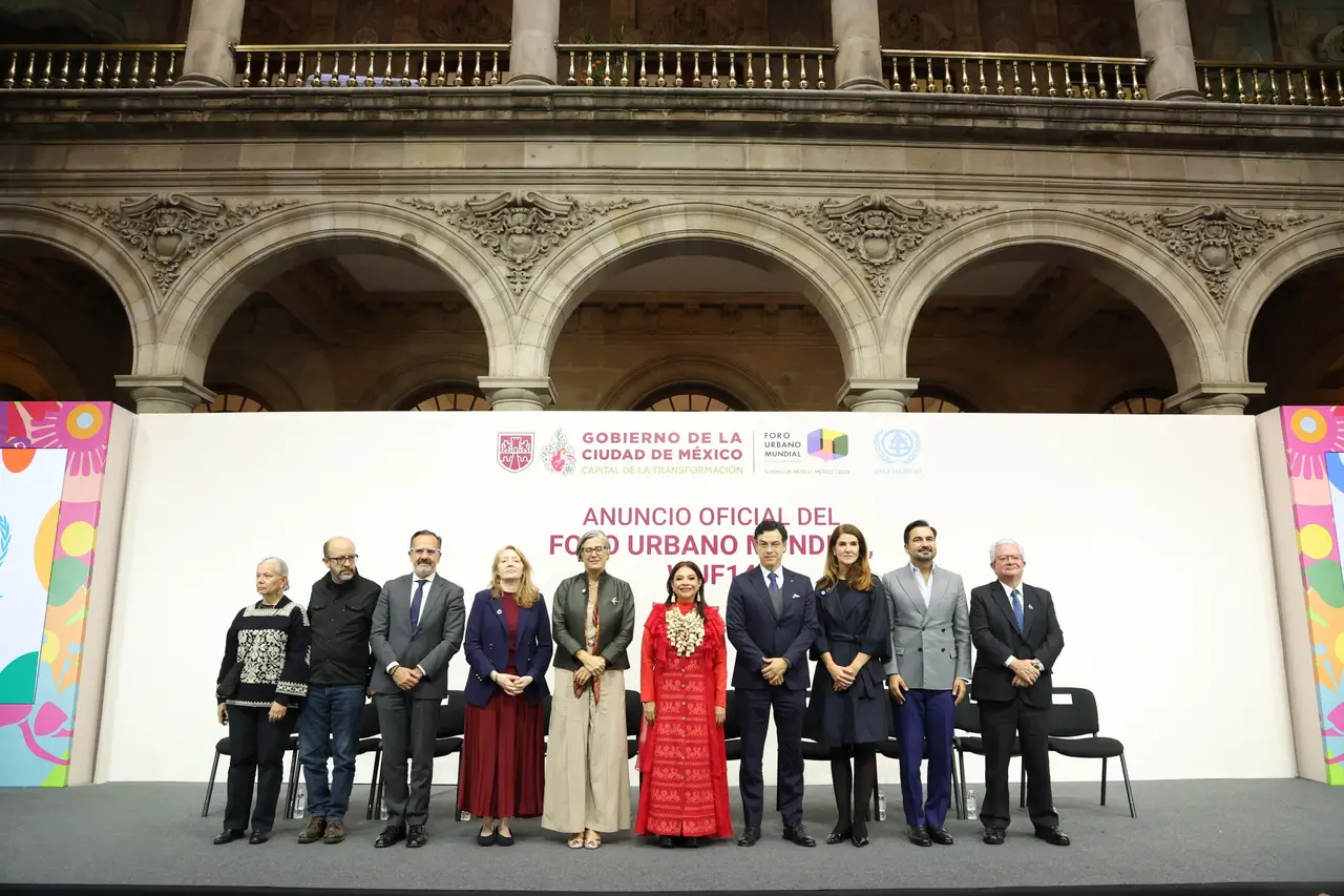 Clara Brugada, jefa de Gobierno de la Ciudad de México, durante el anuncio de la capital como sede del Foro Urbano Mundial 2028