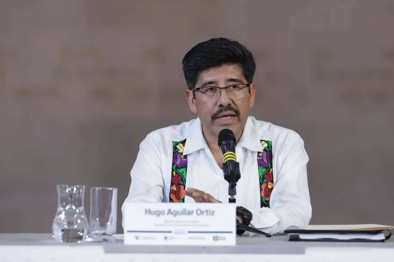 De ejidos a negocios inmobiliarios: la crítica de Hugo Aguilar