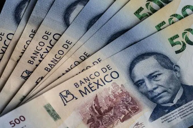 Octavio de la Torre, presidente de CONCANACO SERVYTUR, durante un mensaje sobre inversión y digitalización de negocios en México