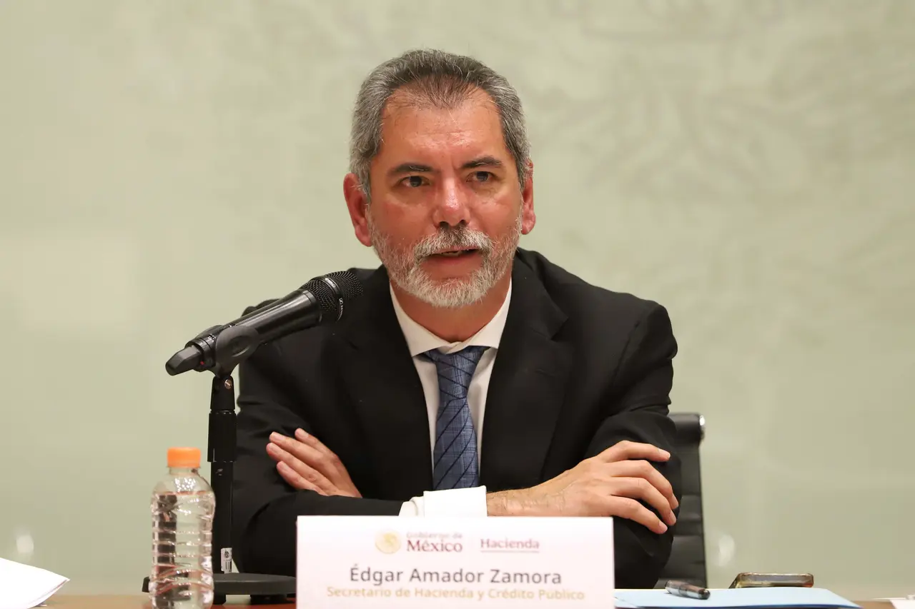 Secretario de Hacienda Edgar Amador compareció ante la Cámara de Diputados