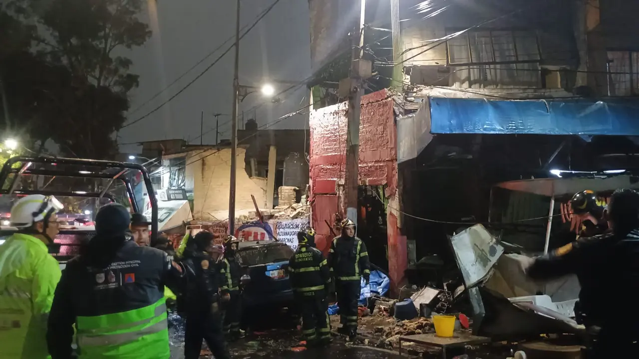 El primer dictamen señala que la explosión habría sido provocada por una acumulación de gas
