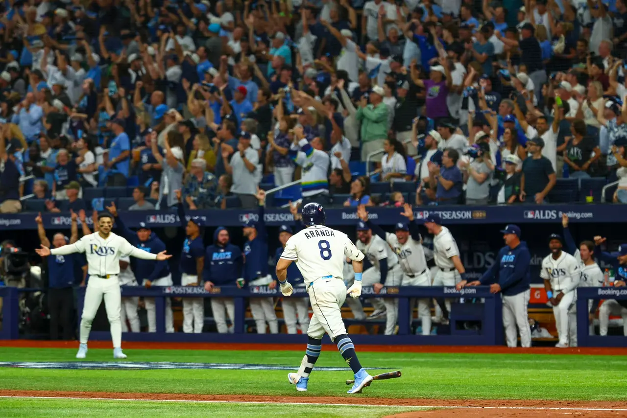 Aranda conecta el batazo y Tampa Bay sorprende a los Yankees