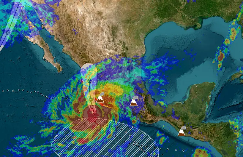 Huracán Simón: suspensión de actividades y evacuaciones ante posible impacto 