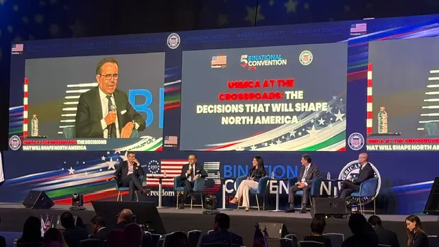 Ildefonso Guajardo durante la Quinta Convención Binacional de la American Society of Mexico.