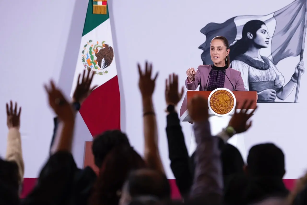 Claudia Sheinbaum habla sobre el proceso interno de Morena en Palacio Nacional