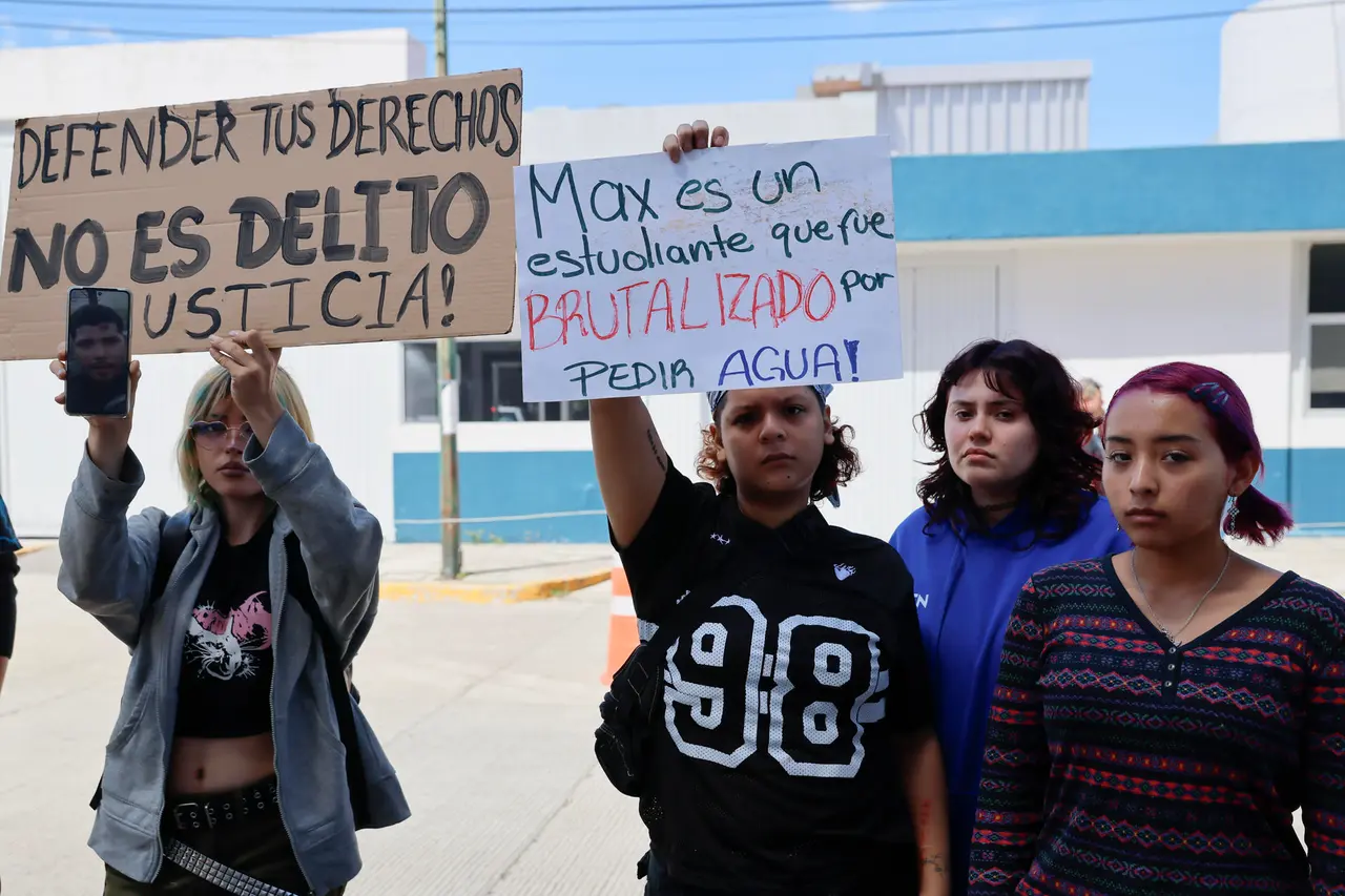 Cuatro manifestantes serían trasladados al penal de Puente Grande. EFE 