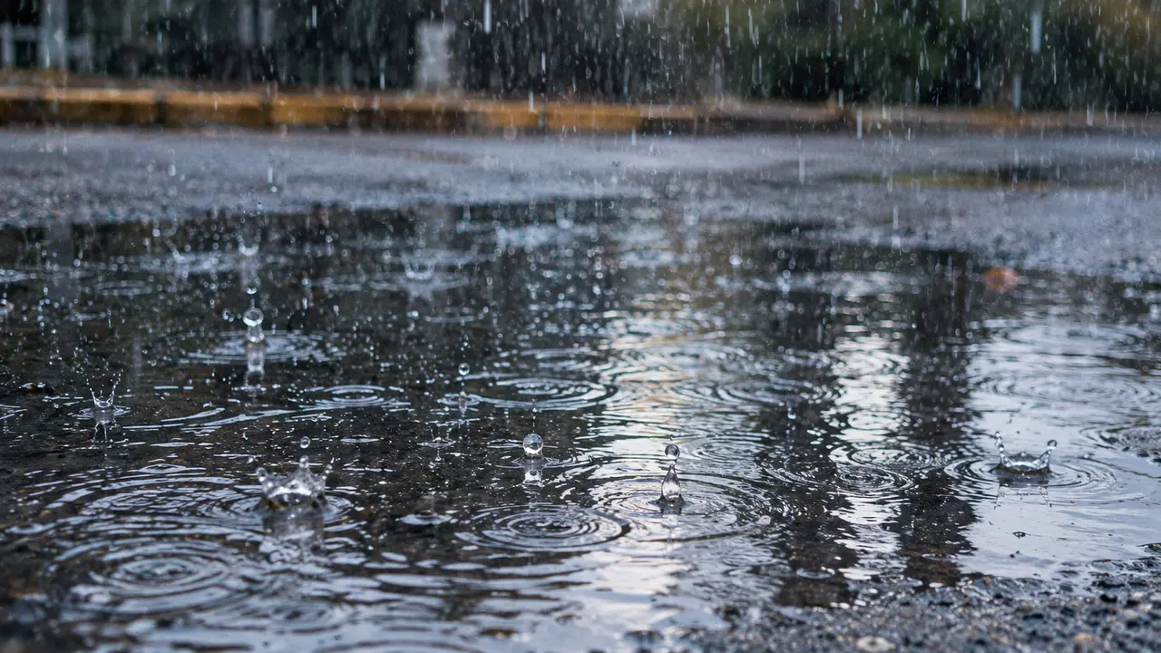 Huracán Simon frente a las costas de Nayarit y Jalisco, con pronóstico de lluvias intensas, fuertes vientos y oleaje elevado