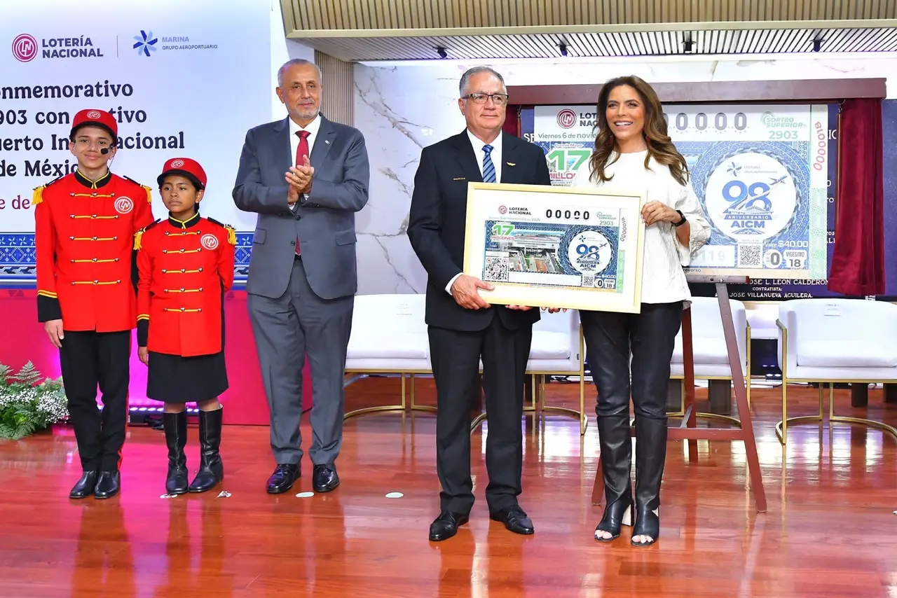 Billete conmemorativo de la Lotería Nacional por el 98 aniversario del Aeropuerto Internacional Benito Juárez de la Ciudad de México