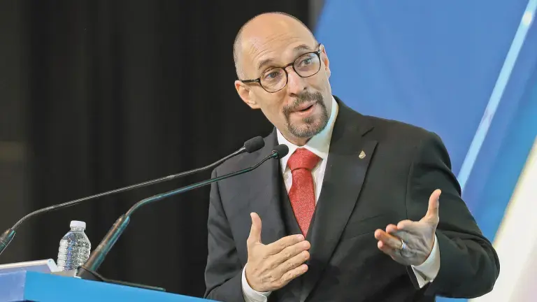 Octavio de la Torre, presidente del sector terciario, durante una videoconferencia sobre economía y reforma laboral.