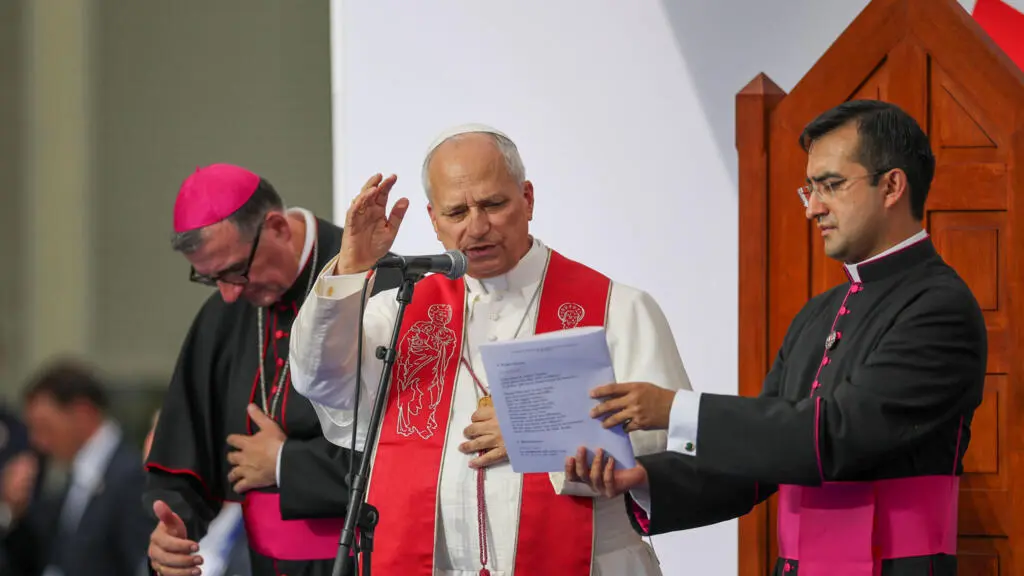 Papa León XIV durante su visita apostólica por Sudamérica en 2026.