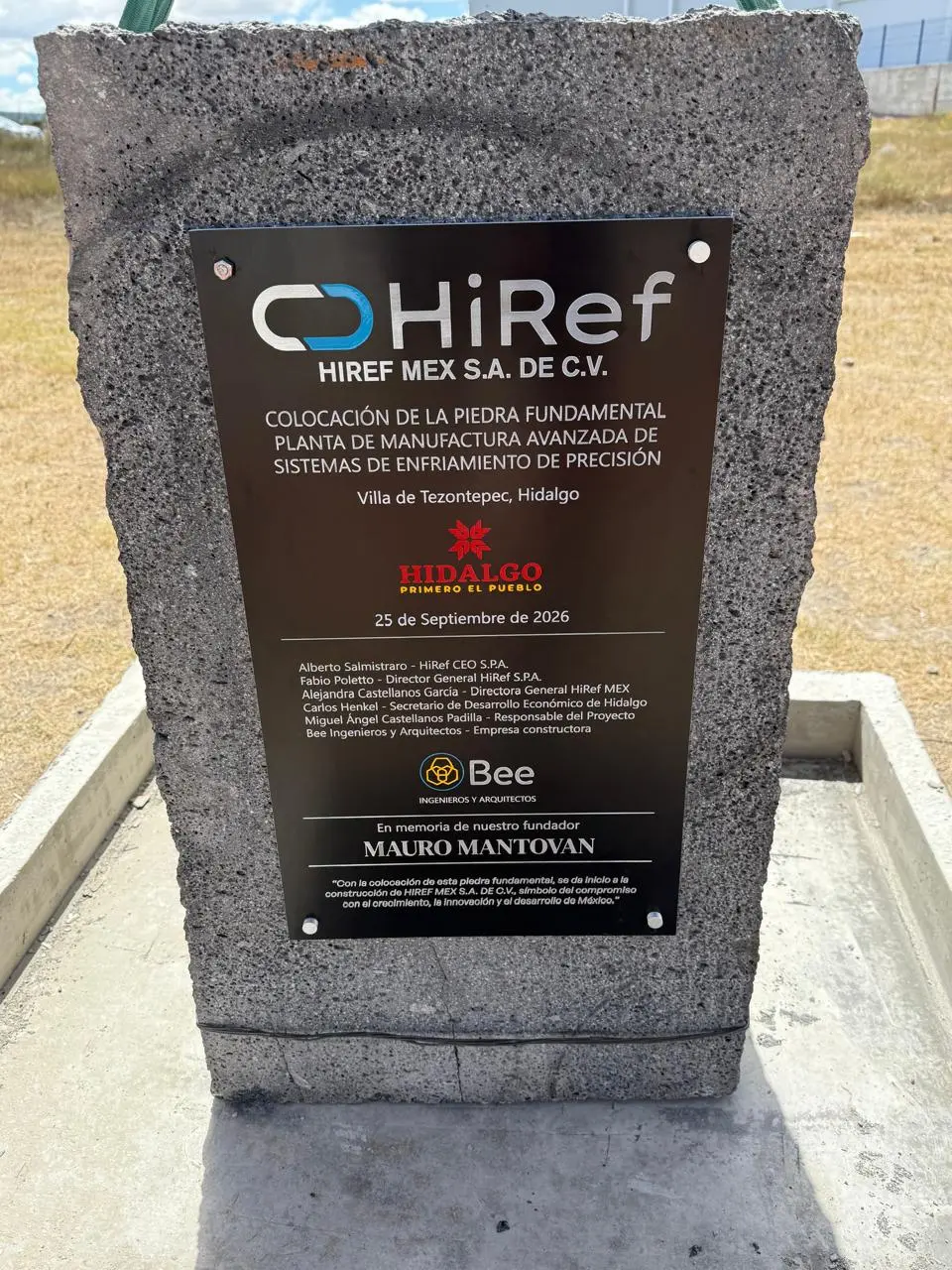 Primera piedra de la planta de HiRef en Hidalgo