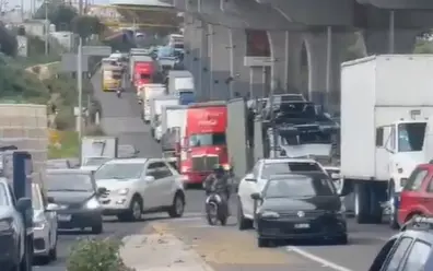Integrantes de la Alianza Mexicana de Organizaciones de Transportistas durante los bloqueos