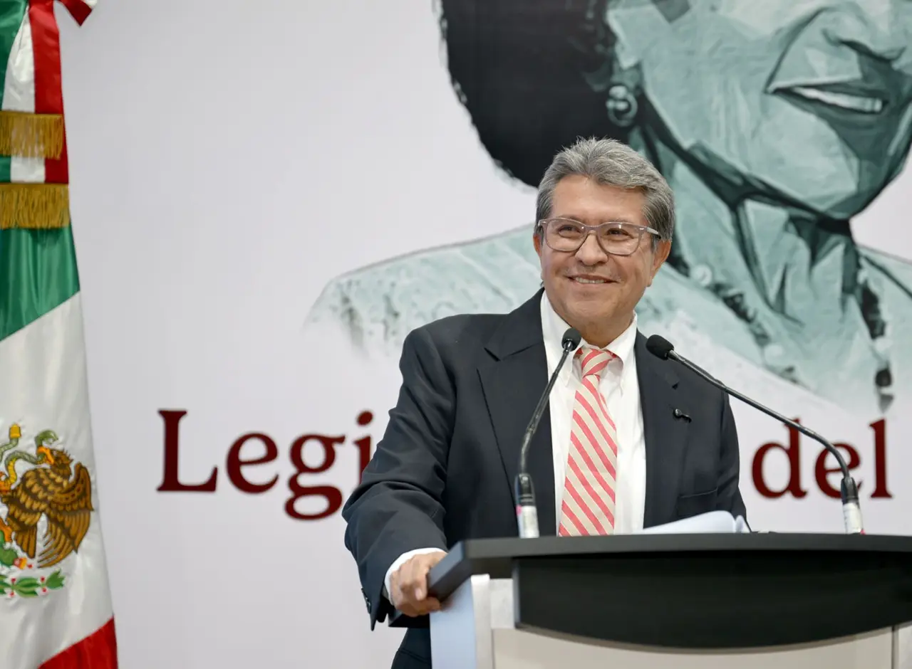 Ricardo Monreal Ávila durante una conferencia de prensa en la Cámara de Diputados