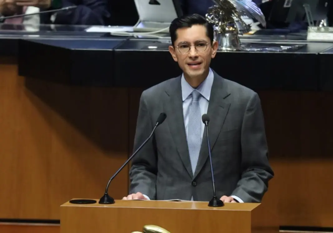 Roberto Velasco Álvarez, secretario de Relaciones Exteriores, durante su comparecencia ante el Senado