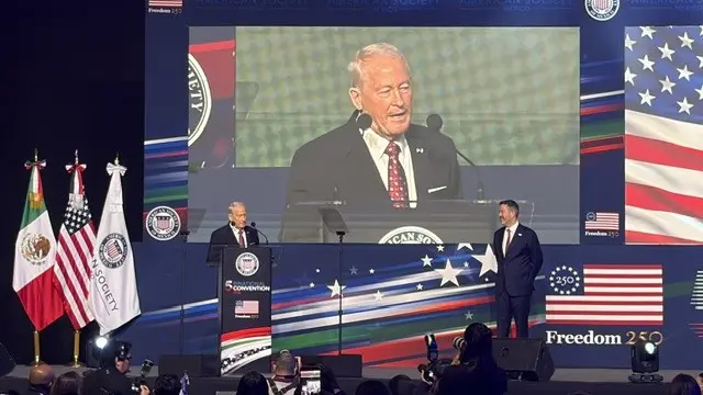 Ronald Johnson, embajador de Estados Unidos en México, durante la 5ta. Convención Binacional México-Estados Unidos