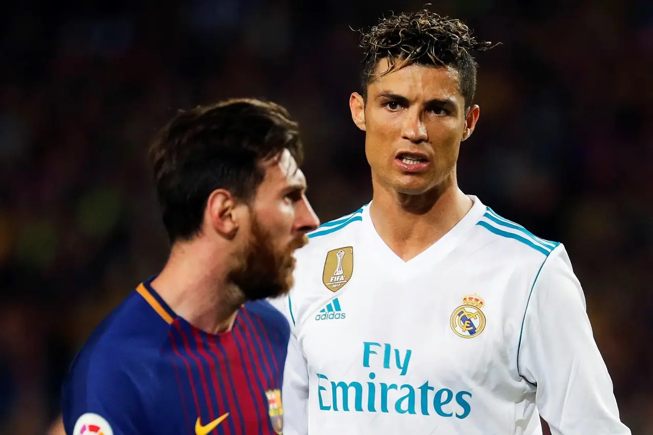 Su gran rival durante su carrera, el portugués Cristiano Ronaldo también se sumó a estos mensajes de despedida