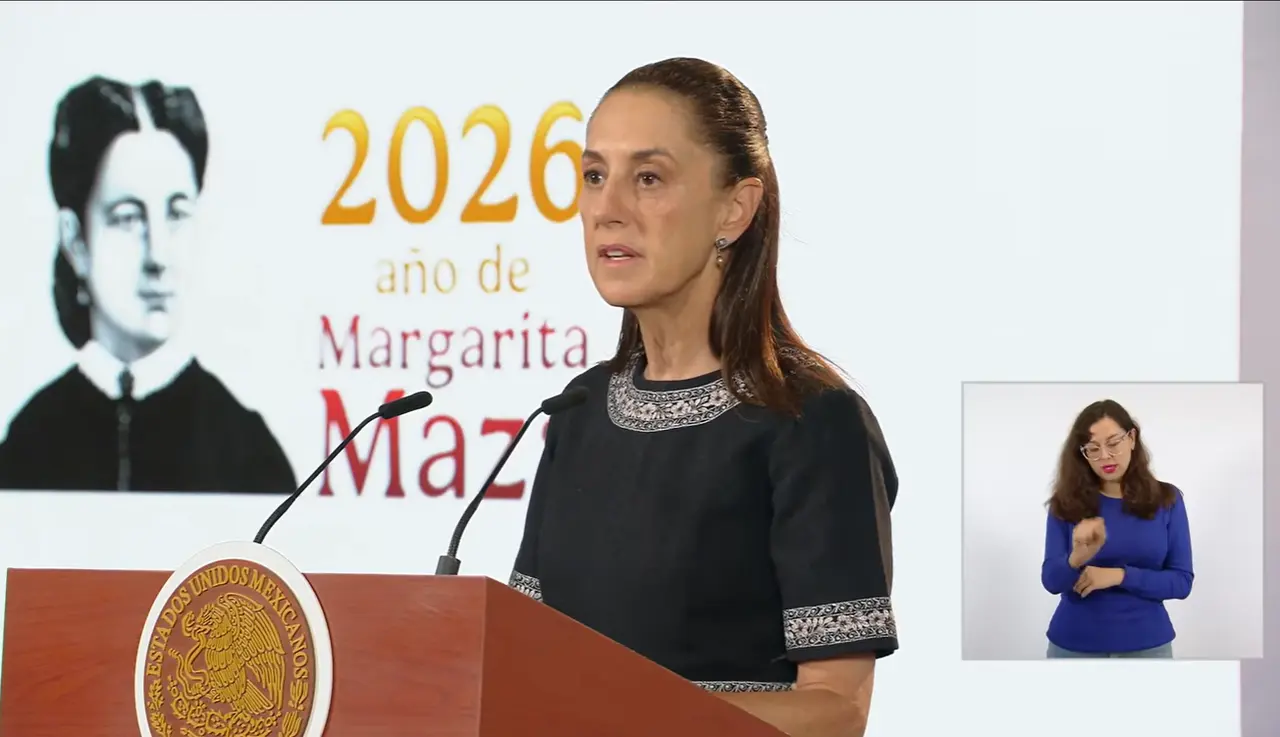 Autoridades federales presentan la estrategia de trazabilidad de combustibles y los resultados de los operativos contra el comercio ilícito de hidrocarburos en México.