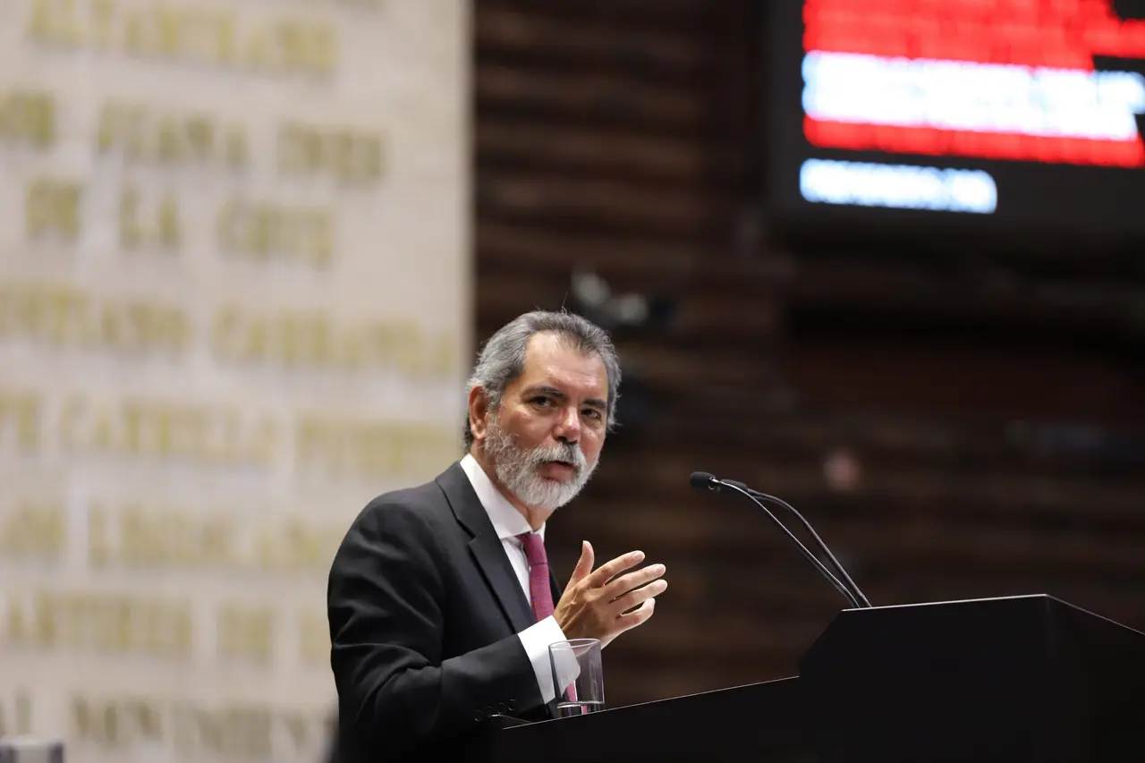 Se contempla una inversión histórica en el sector energético nacional, destaca Hacienda 
