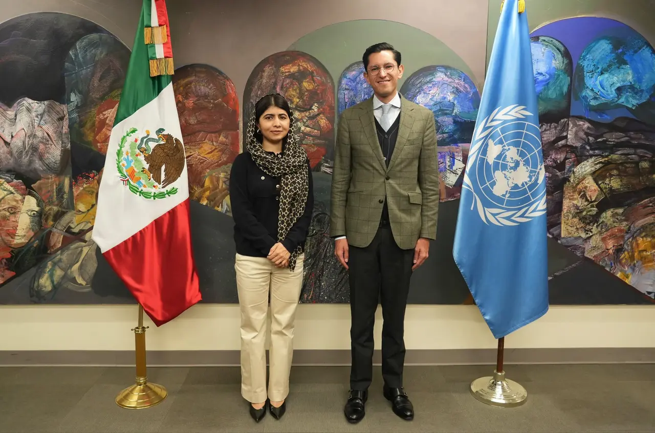 Roberto Velasco Álvarez y Malala Yousafzai durante su encuentro en Nueva York