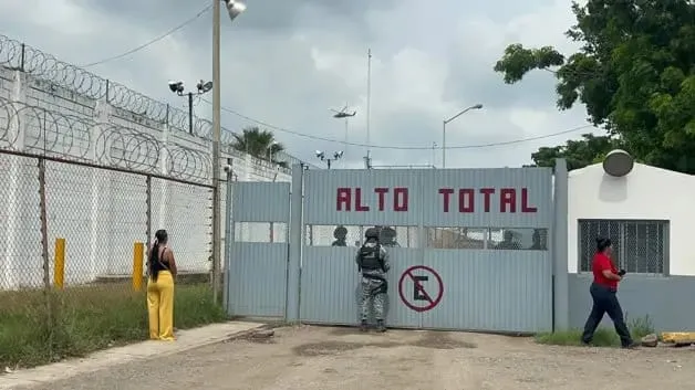 SSP confirma 10 muertos en penal de Mazatlán; un menor estaba de visita