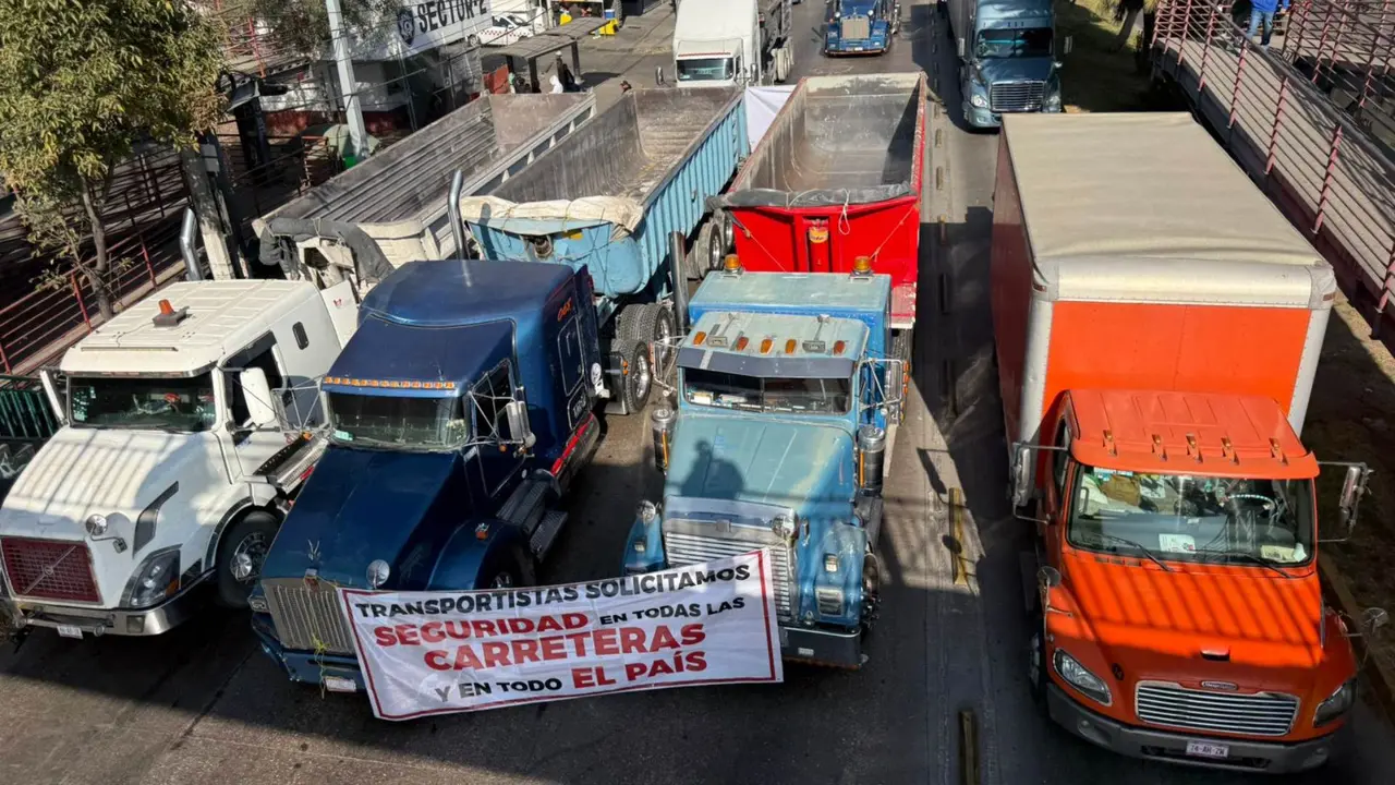 1. Gobierno llama a transportistas a privilegiar el diálogo y evitar afectaciones