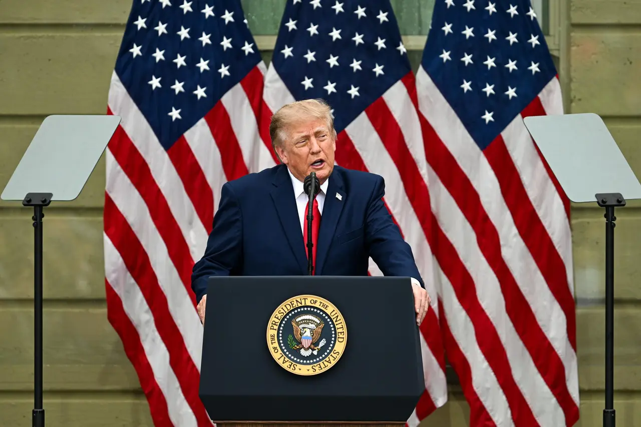 Trump alaba la labor de Sheinbaum contra el narco pero dice que México debe hacer más | FOTO EFE 