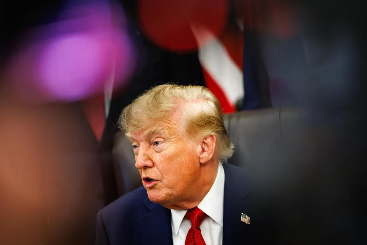 Trump dice que EU cerró acuerdo para control permanente de la seguridad de Groenlandia | FOTO EFE 