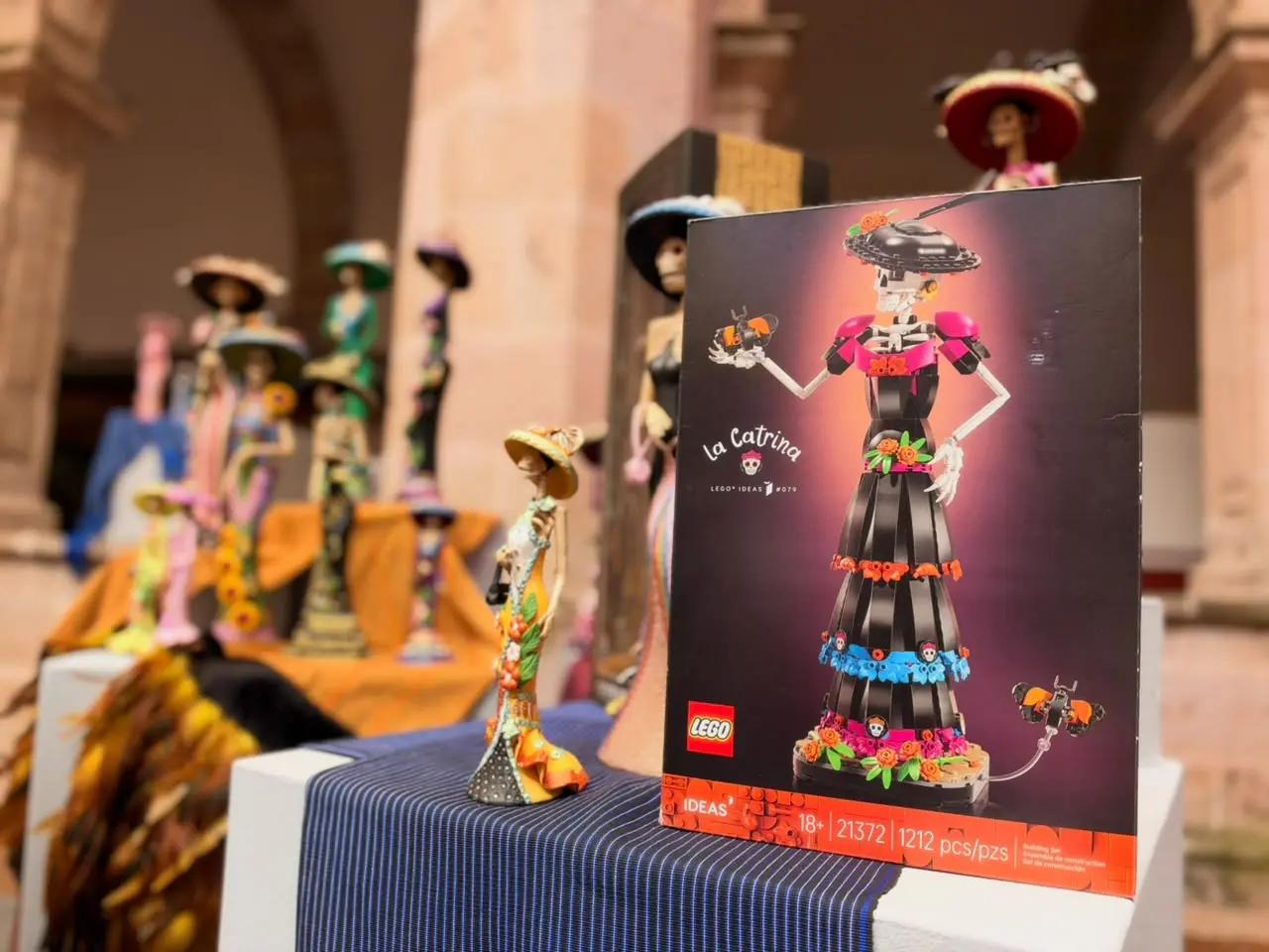 Una catrina michoacana se convierte en pieza de colección 
