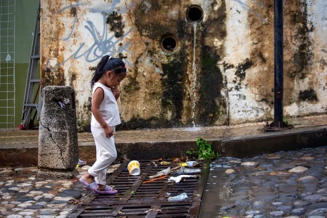 Niñas y niños en México enfrentan riesgos climáticos que pueden afectar su salud, educación y desarrollo, de acuerdo con un estudio de UNICEF