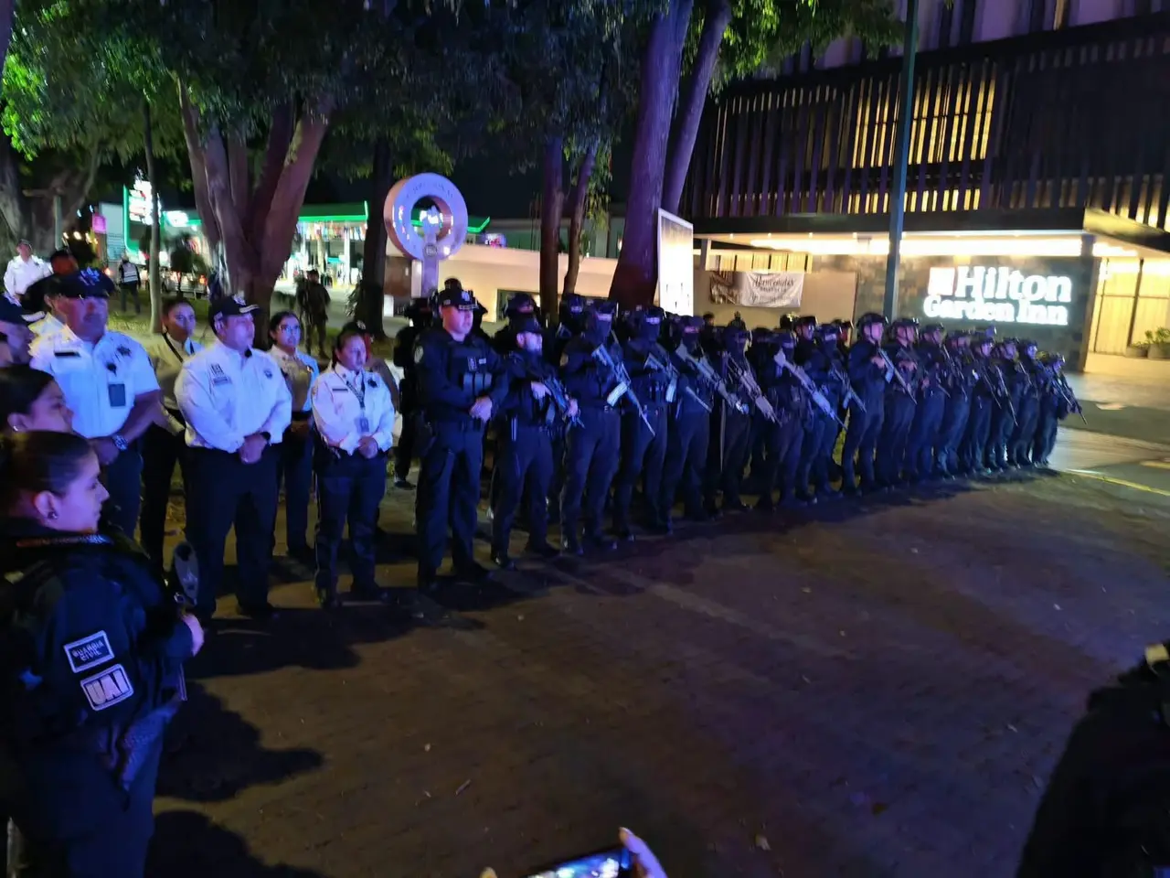 Elementos de la Guardia Civil durante un operativo de seguridad en Uruapan, Michoacán.